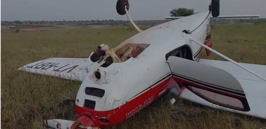 plane crash pune